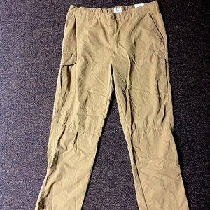 NWT St. John’s Bay Khaki pants